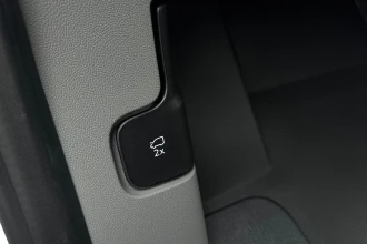Vehicle Thumbnail 15