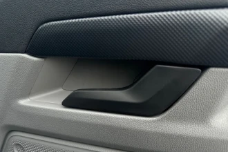 Vehicle Thumbnail 23