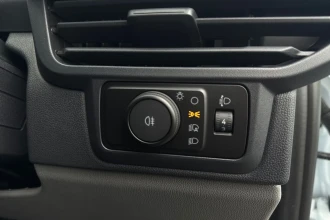 Vehicle Thumbnail 25