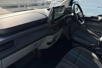 Vehicle Thumbnail 12