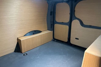 Vehicle Thumbnail 16