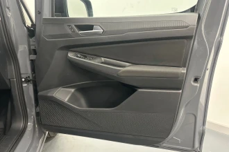 Vehicle Thumbnail 23