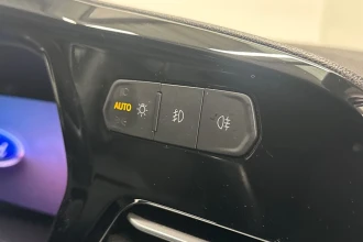 Vehicle Thumbnail 26