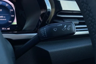 Vehicle Thumbnail 30