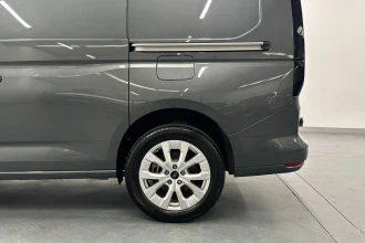 Vehicle Thumbnail 41