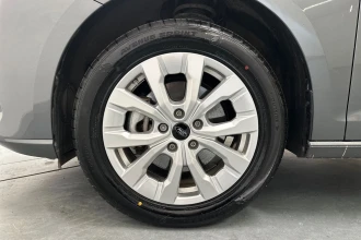 Vehicle Thumbnail 11