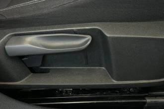 Vehicle Thumbnail 22