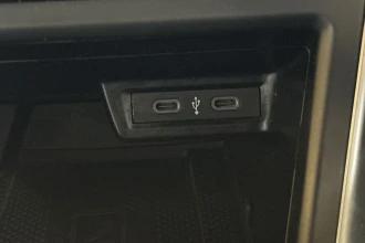 Vehicle Thumbnail 32