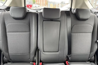 Vehicle Thumbnail 25