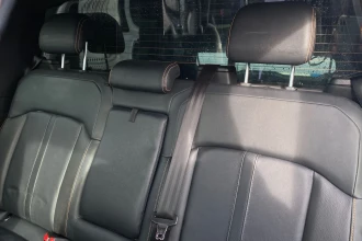 Vehicle Thumbnail 16