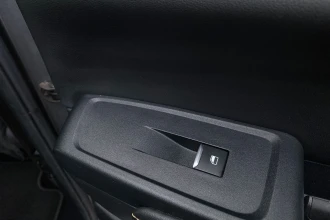 Vehicle Thumbnail 25