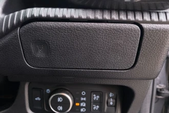 Vehicle Thumbnail 31