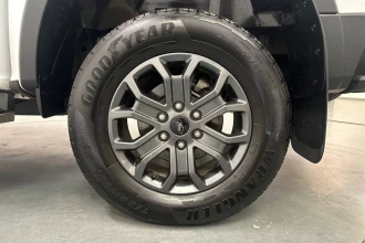 Vehicle Thumbnail 18