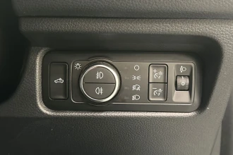 Vehicle Thumbnail 30