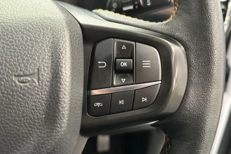 Vehicle Thumbnail 33