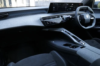 Vehicle Thumbnail 5