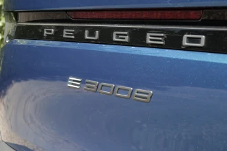 Vehicle Thumbnail 11