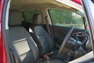 Vehicle Thumbnail 3