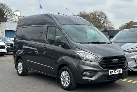 Ford Transit Custom Listing Image
