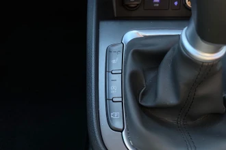 Vehicle Thumbnail 37