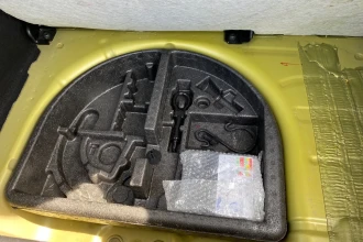 Vehicle Thumbnail 30
