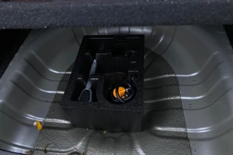 Vehicle Thumbnail 18
