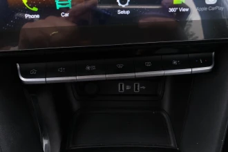 Vehicle Thumbnail 38
