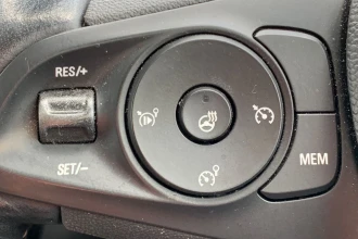 Vehicle Thumbnail 37