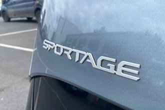 Vehicle Thumbnail 18