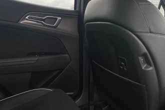 Vehicle Thumbnail 24