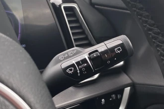 Vehicle Thumbnail 30