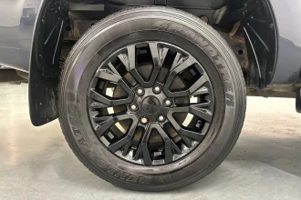 Vehicle Thumbnail 26