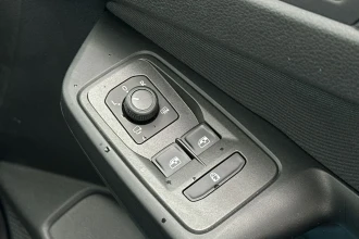 Vehicle Thumbnail 19