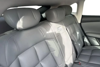 Vehicle Thumbnail 16
