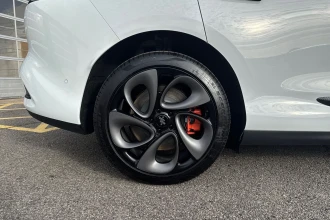 Vehicle Thumbnail 19