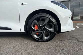 Vehicle Thumbnail 21