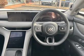 Vehicle Thumbnail 28