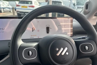 Vehicle Thumbnail 38
