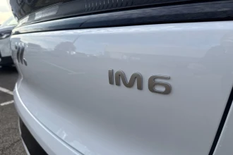 Vehicle Thumbnail 53