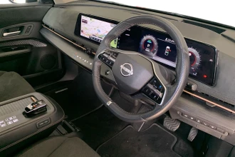 Vehicle Thumbnail 12