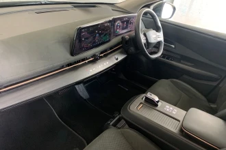 Vehicle Thumbnail 14