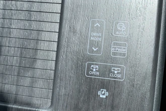 Vehicle Thumbnail 34