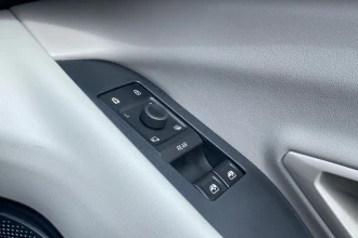 Vehicle Thumbnail 28