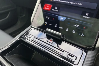 Vehicle Thumbnail 37