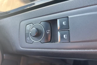 Vehicle Thumbnail 11