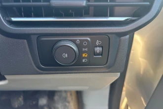 Vehicle Thumbnail 12