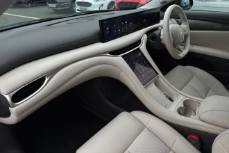 Vehicle Thumbnail 14