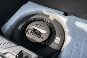 Vehicle Thumbnail 18