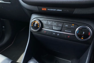 Vehicle Thumbnail 32