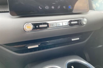 Vehicle Thumbnail 28